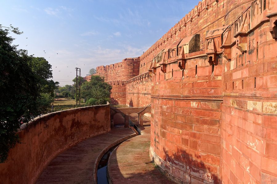 Delhi to Agra