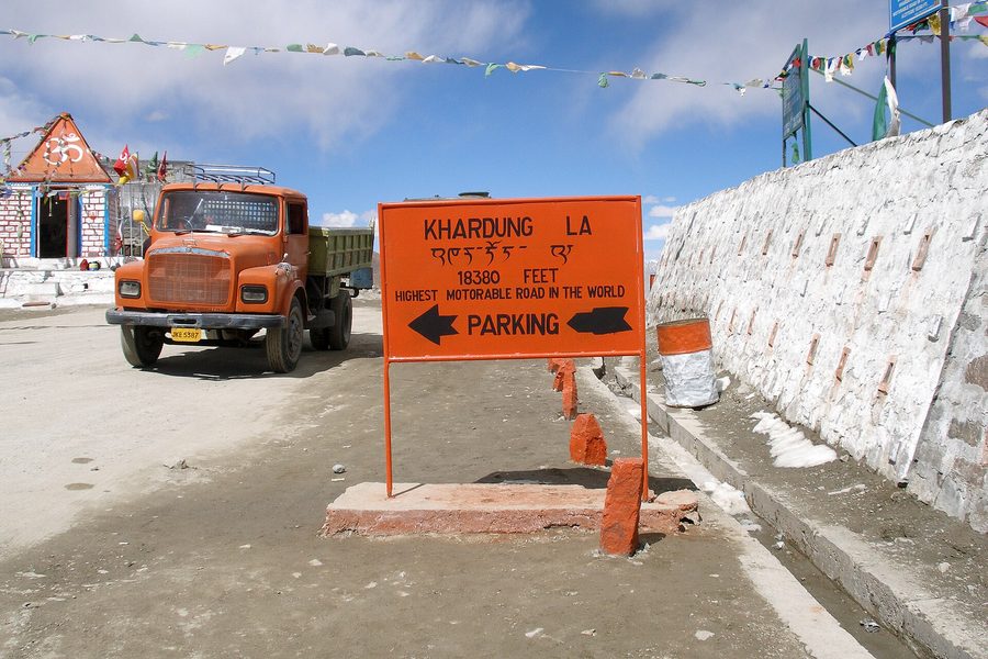 Leh to Nubra Valley